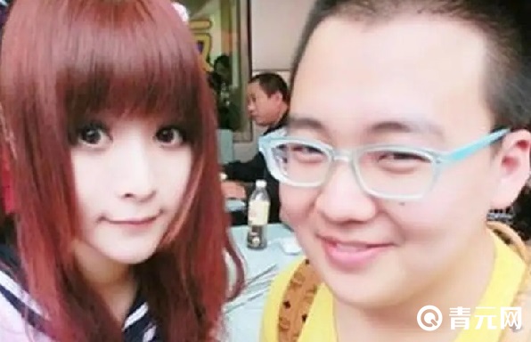 郭麒麟与女友桃宝