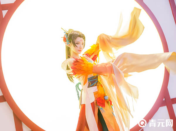 嫩模孟晓蓉Yuri美照