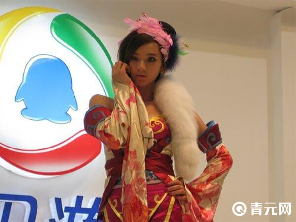 鲁昕cos苏妲己写真
