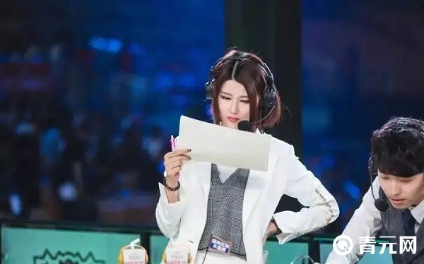 直播中的苏小研