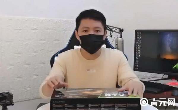 狙击手麦克是一名快手主播