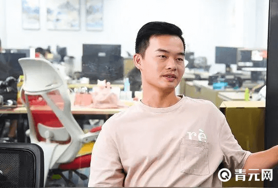 小刚学长有自己的车库
