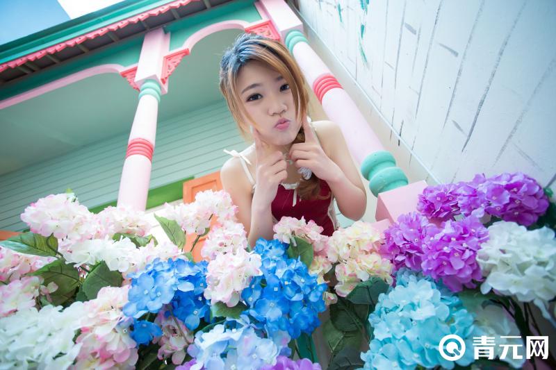 yy诺诗生活照