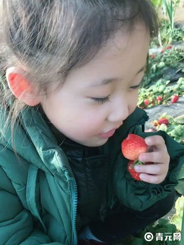 何依诺生活照