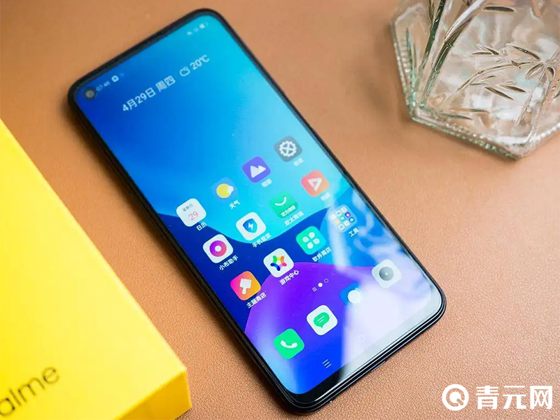 realme Q3i游戏体验一般