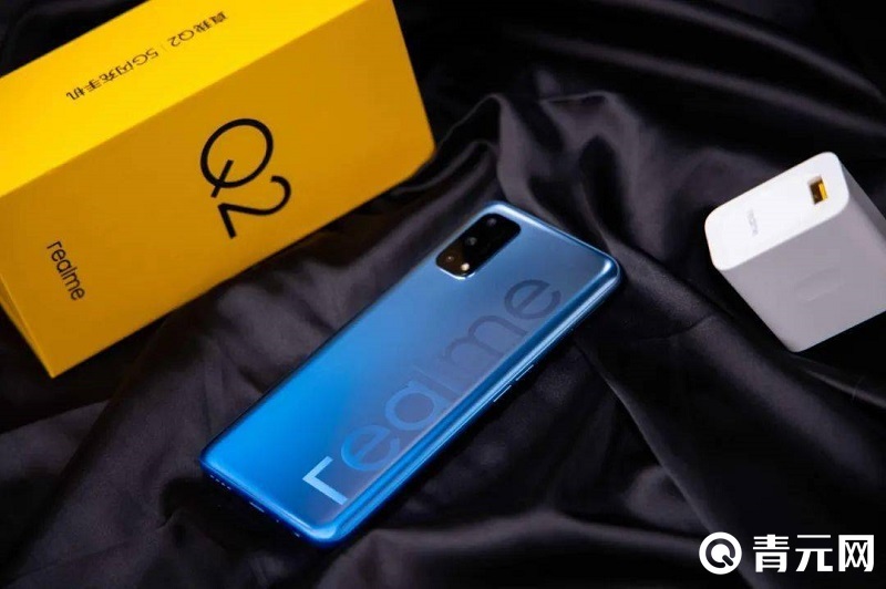 realmeq2手机