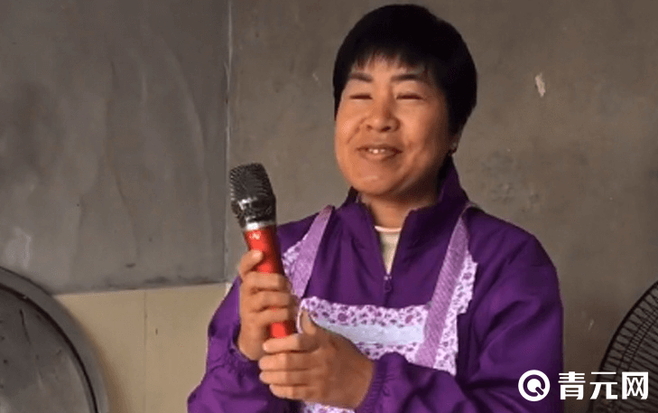 大棚樱姐人物照片