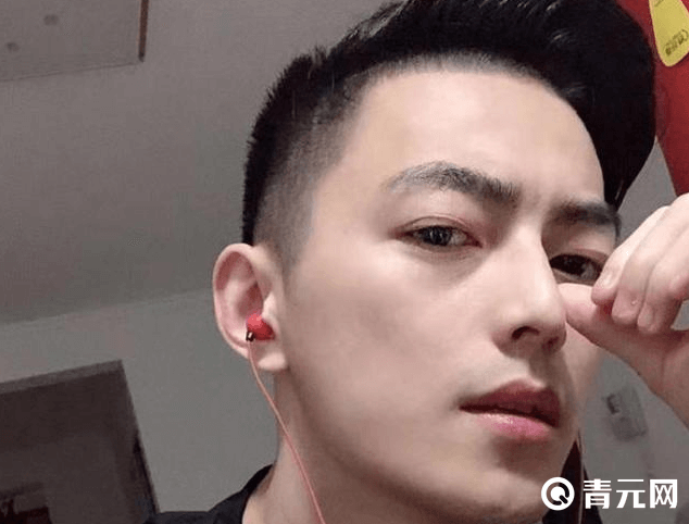 斗鱼直播主播智勋勋