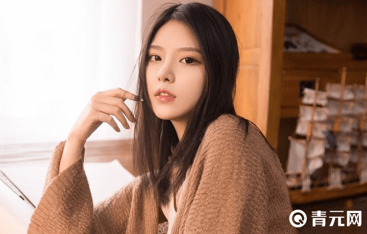 斗鱼户外人气主播丑人齐