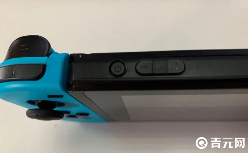 长按switch开机键