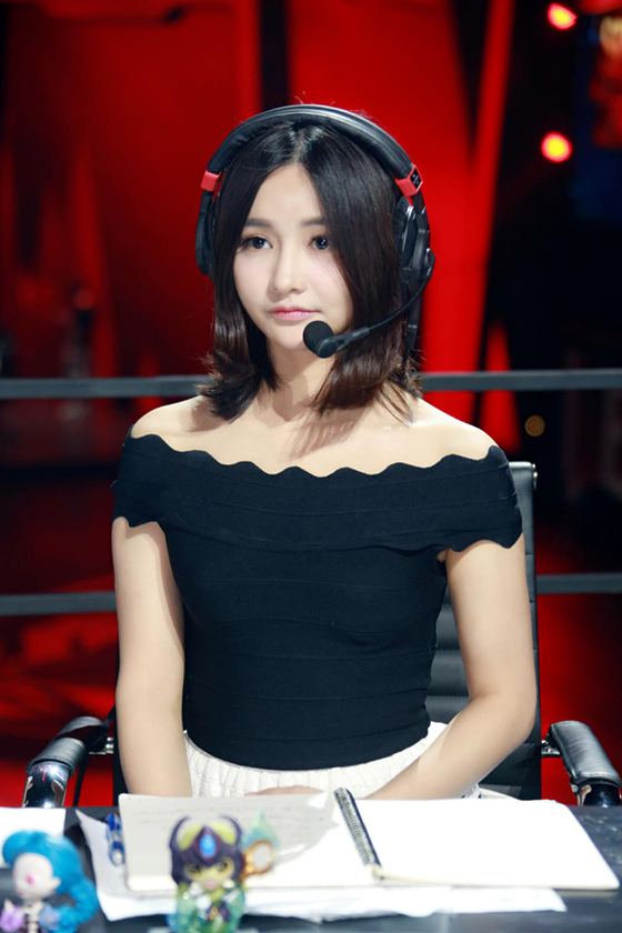 xixi解说 - 陈峰个人资料,近况,魔兽争霸xixi解说经典 - 青元名人堂