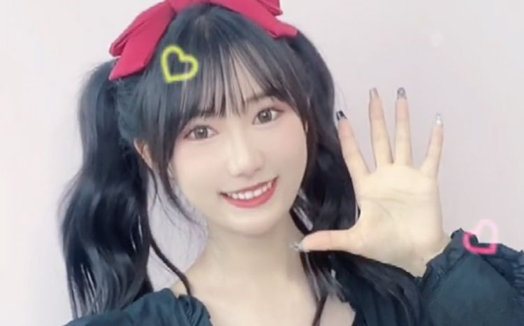 林晚晚吖现状