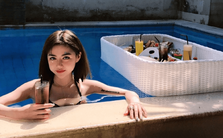 猫女林个人资料