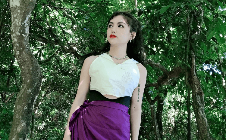 猫女林个人照